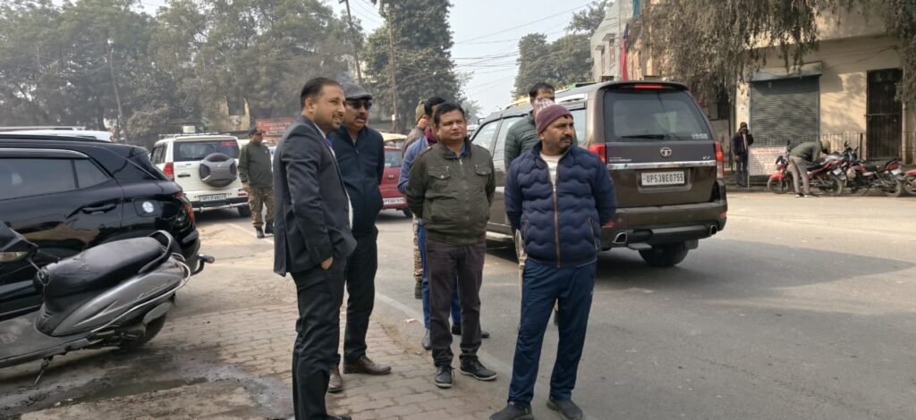 पुलिस टीमों की योजनाबद्ध दबिश