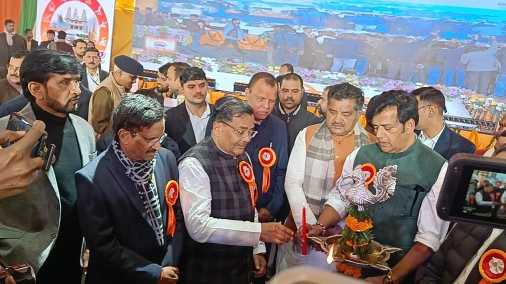 कथक और सरस्वती वंदना की धूम