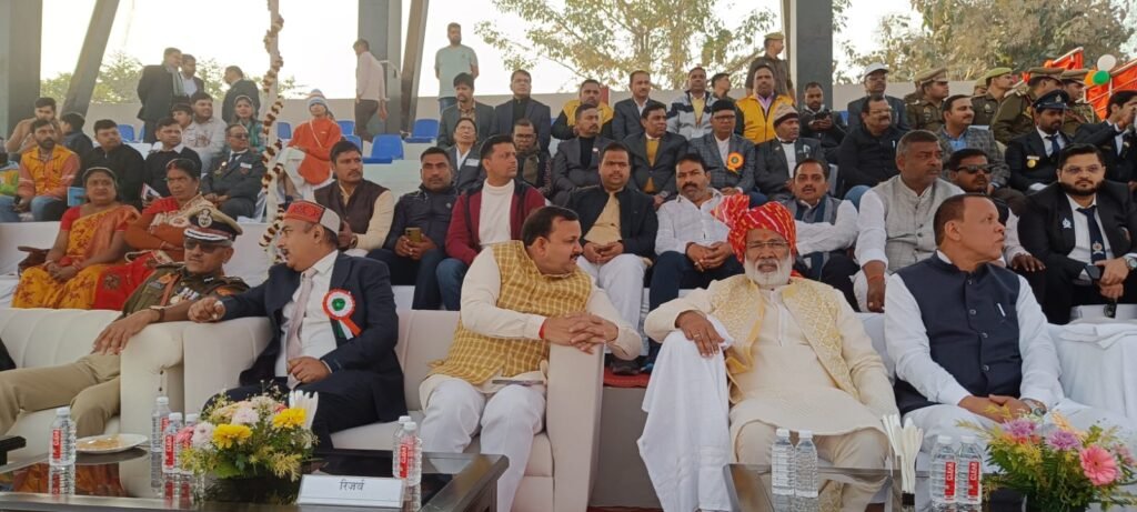 मंत्री स्वतंत्र देव सिंह