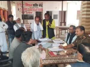 समाधान’ के नाम पर मिली सिर्फ तारीख: गोला थाना दिवस में आए 5 मामलों में निस्तारण रहा शून्य, ‘राजस्व संबंधी विवाद’ ने अधिकारियों को उलझाया