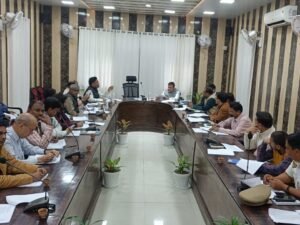 व्यापार और विकास का रोडमैप: ‘व्यापार बंधु’ की बैठक में गूँजी व्यापारियों की समस्याएँ, नवीन मंडी और नए औद्योगिक क्षेत्र के लिए शासन को भेजा जाएगा प्रस्ताव