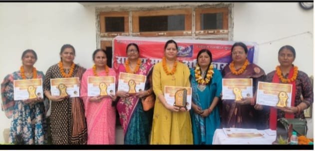 सिद्धार्थ नगर में नारी शक्ति का सम्मान: ‘स्व. रंजना देवी शुक्ला स्मृति मातृ शक्ति सम्मान 2026’ आयोजित, महिलाओं की सफलता को बताया समाज की प्रेरणा