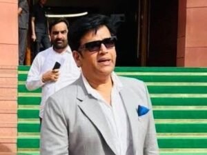 संसद में गूंजी छोटे व्यापारियों की पीड़ा: सांसद रवि किशन ने ऑनलाइन व्यापार के एकाधिकार पर उठाए सवाल, व्यापारियों के लिए ‘सोशल सिक्योरिटी’ की मांग