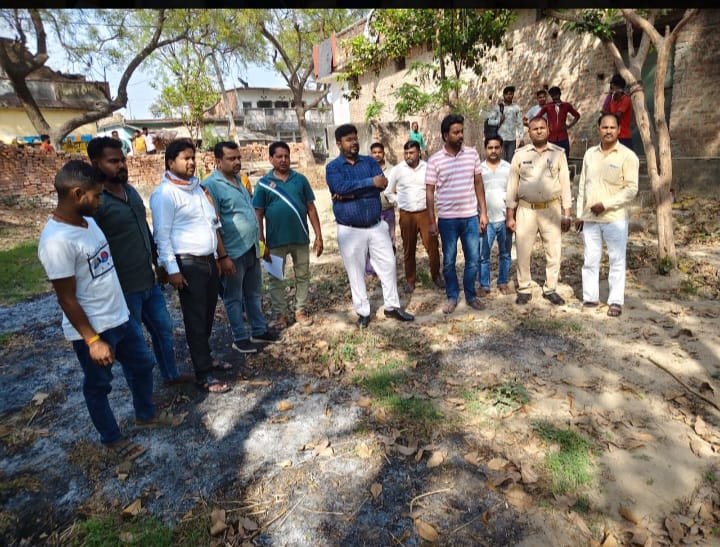 न्याय की विजय: श्री चतुर्भुजीनाथ मंदिर की भूमि से हटा अवैध कब्जा, ‘चतुर्भुजीनाथ मंदिर अतिक्रमण मुक्त 2026’ अभियान में एस डी एम गोला ने खोली राजस्व कर्मियों की पोल