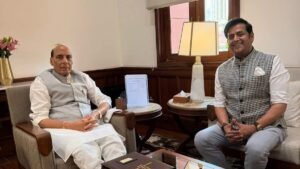 पूर्वांचल की उड़ान को लगेंगे पंख: दिल्ली में ‘सांसद रवि किशन रक्षा मंत्री मुलाकात 2026’ संपन्न, गोरखपुर एयरपोर्ट के विस्तार पर बनी सहमति